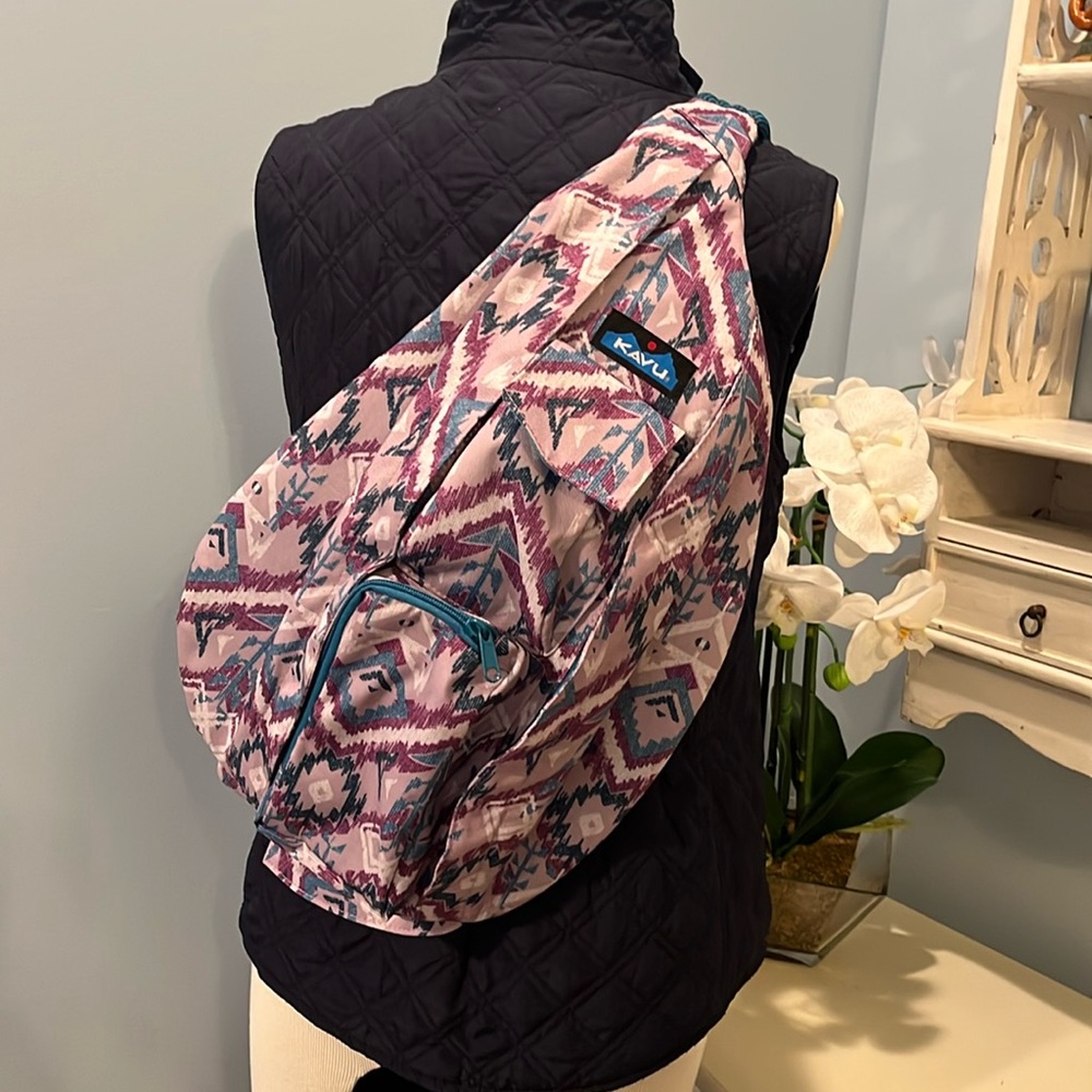 Kavu Rope sling bag